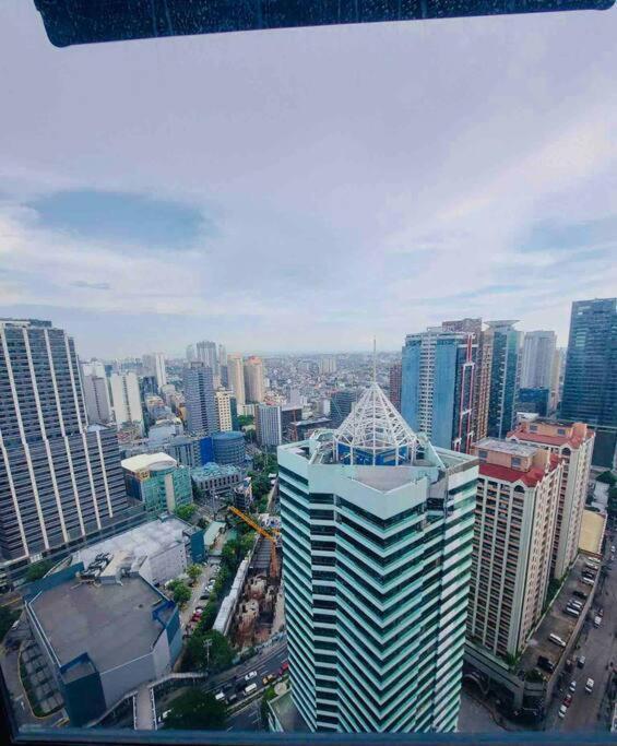 Air Residences Makati - Fully Furnished Condo With Skyline Views! Manila Exteriér fotografie