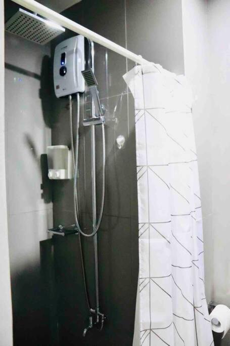 Air Residences Makati - Fully Furnished Condo With Skyline Views! Manila Exteriér fotografie