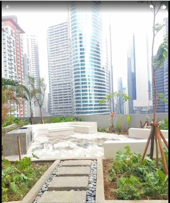 Air Residences Makati - Fully Furnished Condo With Skyline Views! Manila Exteriér fotografie